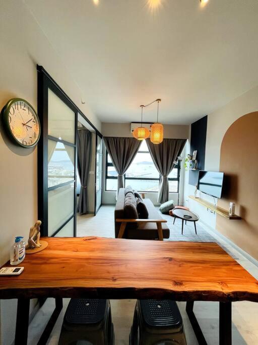 קוטה קינבלו Jesselton Quay - Suite 1 By Staycation Suites Kk מראה חיצוני תמונה