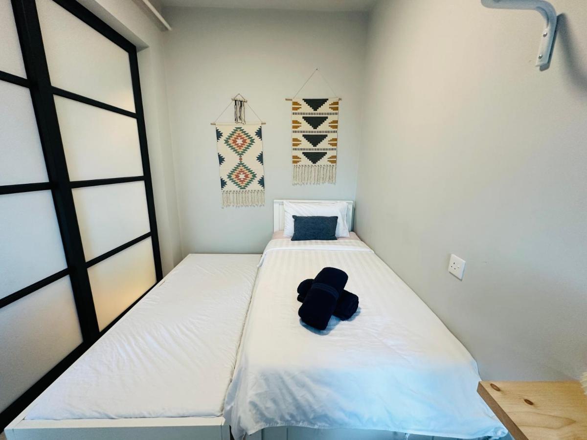 קוטה קינבלו Jesselton Quay - Suite 1 By Staycation Suites Kk מראה חיצוני תמונה