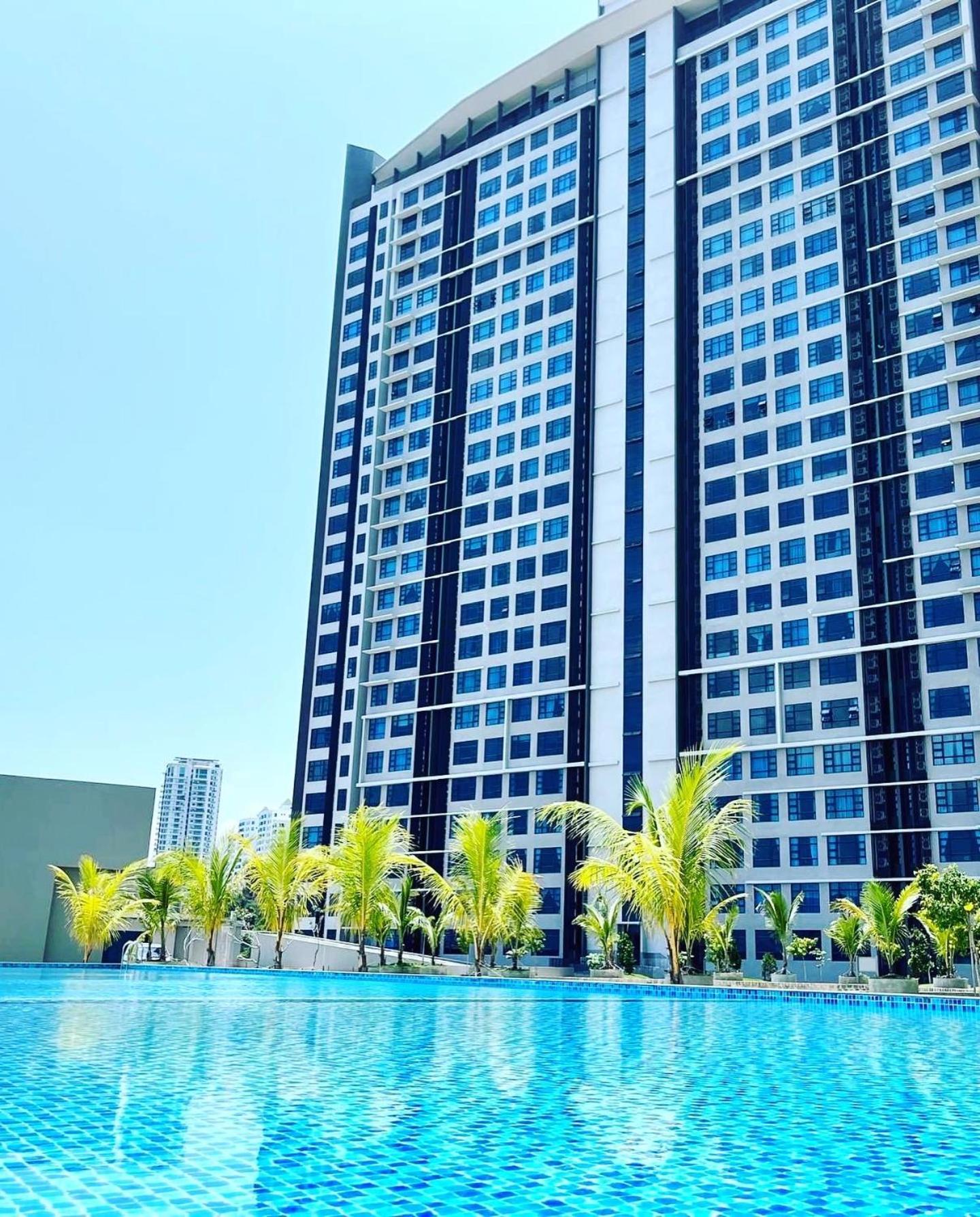 קוטה קינבלו Jesselton Quay - Suite 1 By Staycation Suites Kk מראה חיצוני תמונה